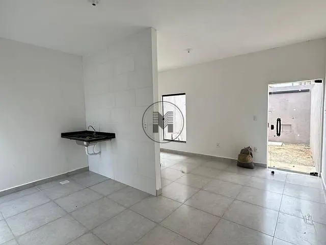 Casa 2 quartos e 1 banheiro, à venda, no bairro Vila Brito em Lorena
