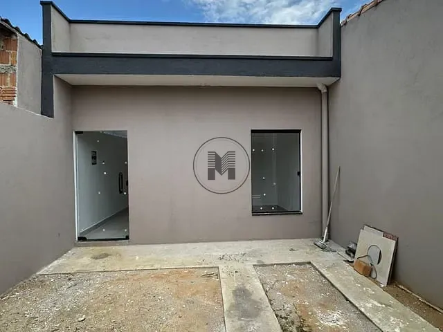 Casa 2 quartos e 1 banheiro, à venda, no bairro Vila Brito em Lorena