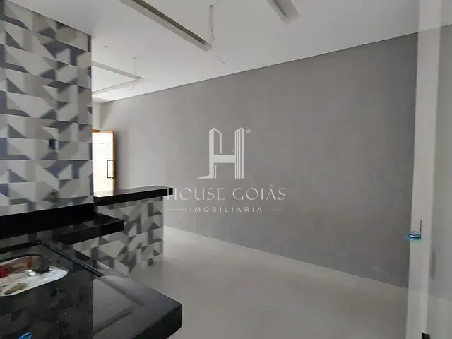 Casa com 150m² 3 quartos e 2 banheiros, à venda, no bairro Setor Maysa em Trindade