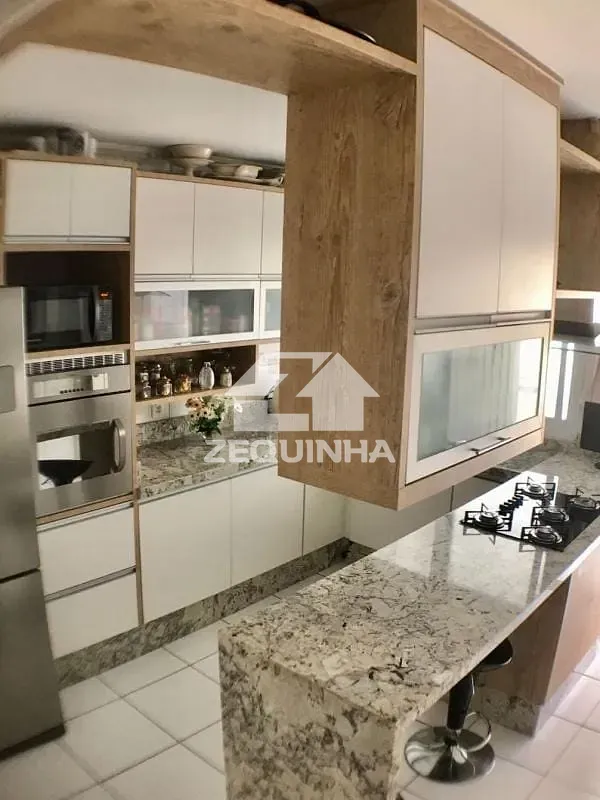 Casa, 3 quartos, 300 m² - Foto 8