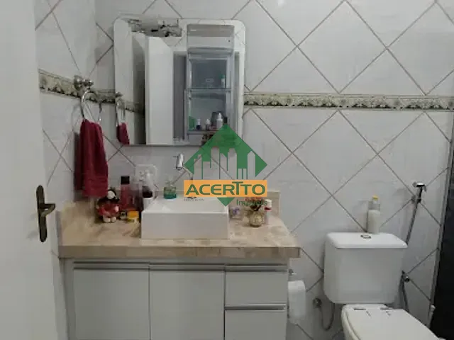 Casa com 250m² 3 quartos e 3 banheiros, à venda, no bairro Água Branca I em Araçatuba