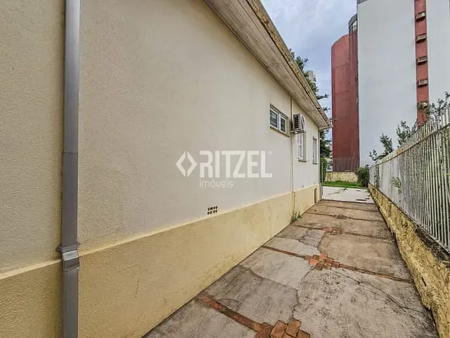 Casa com 438m², para alugar, no bairro Centro em Novo Hamburgo