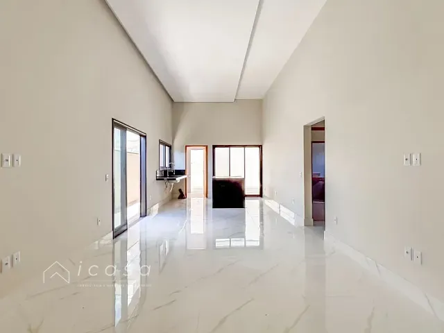 Casa com 250m² 3 quartos e 2 banheiros, à venda, no bairro Reserva do Vale em Caçapava