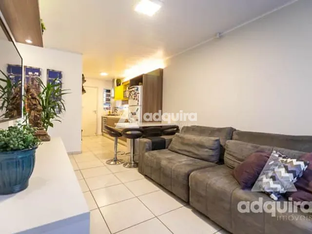 Casa com 154m² 3 quartos e 2 banheiros, à venda, no bairro Oficinas em Ponta Grossa