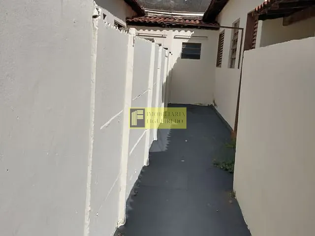 Casa com 40m² 1 quarto e 1 banheiro, para alugar, no bairro Vila Maceno em São José do Rio Preto