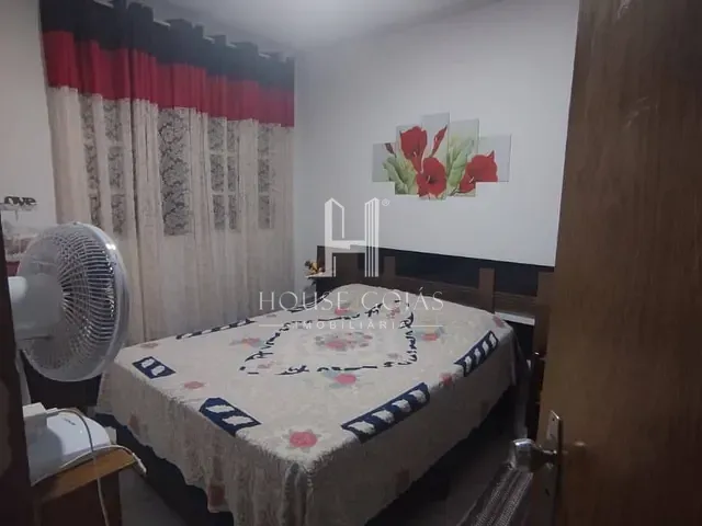 Casa com 267m² 3 quartos e 2 banheiros, à venda, no bairro Condomínio Amin Camargo em Goiânia