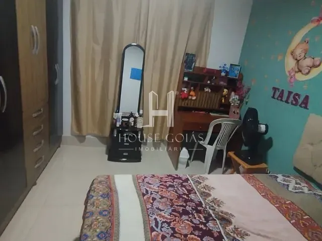 Casa com 267m² 3 quartos e 2 banheiros, à venda, no bairro Condomínio Amin Camargo em Goiânia