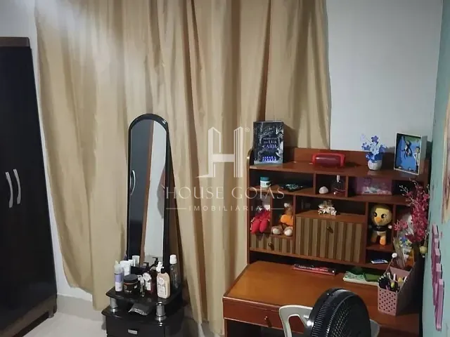 Casa com 267m² 3 quartos e 2 banheiros, à venda, no bairro Condomínio Amin Camargo em Goiânia