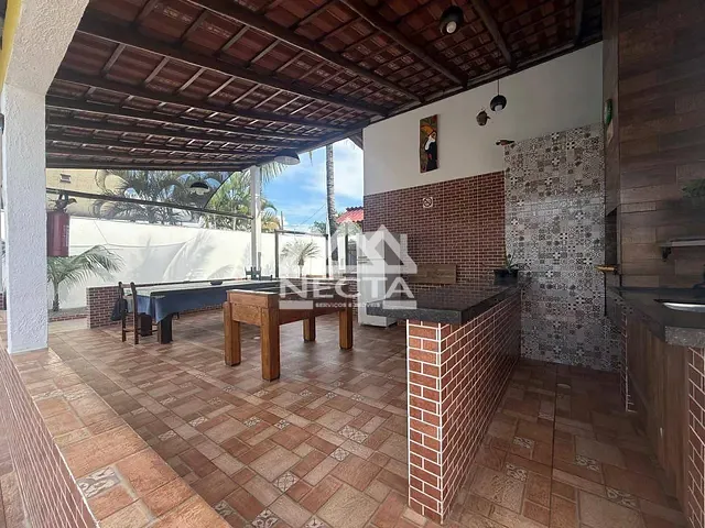 Casa com 700m² 6 quartos e 6 banheiros, à venda, no bairro Porto Novo em Caraguatatuba