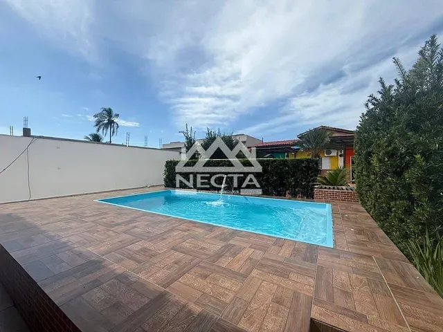 Casa com 700m² 6 quartos e 6 banheiros, à venda, no bairro Porto Novo em Caraguatatuba