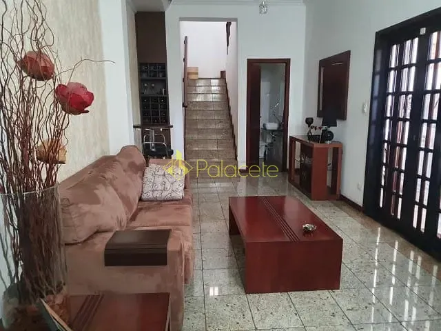 Casa 3 quartos e 2 banheiros, à venda, no bairro Loteamento Residencial Andrade em Pindamonhangaba