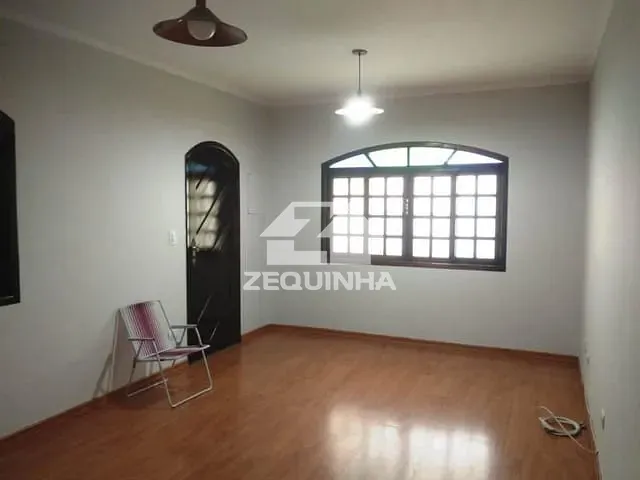 Casa com 125m² 3 quartos e 3 banheiros, à venda, no bairro Jardim das Flores em Osasco