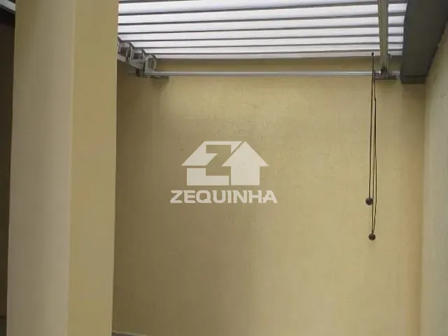 Casa com 125m² 3 quartos e 3 banheiros, à venda, no bairro Jardim das Flores em Osasco
