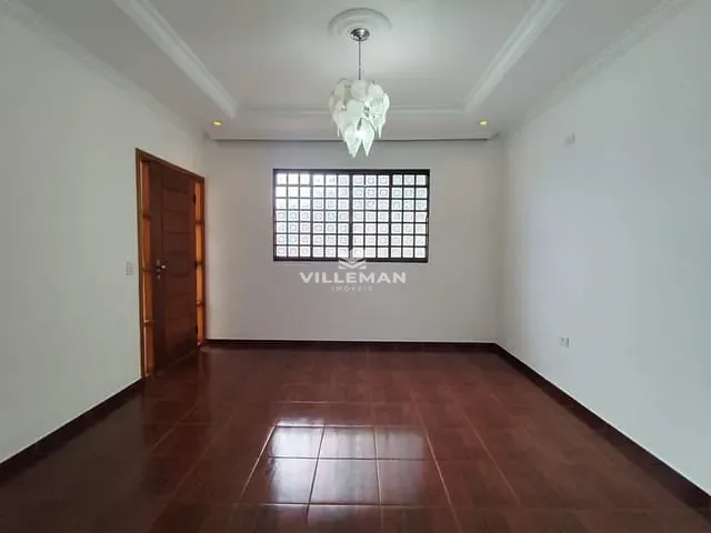 Casa 3 quartos e 3 banheiros, para alugar, no bairro Jardim Real em Maringá