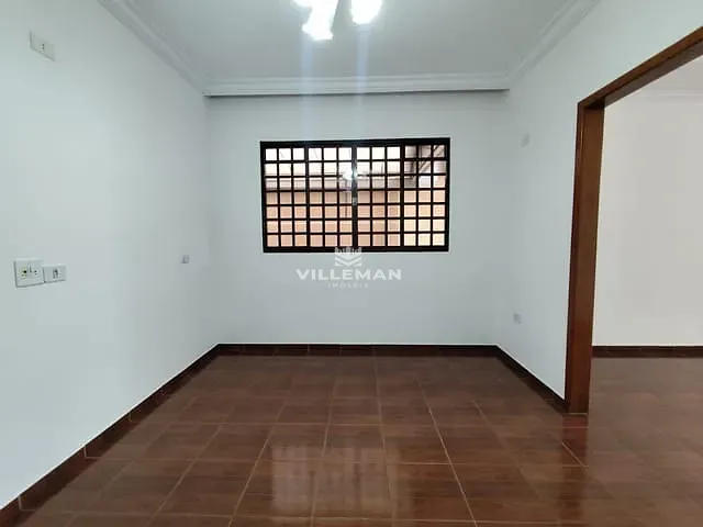 Casa 3 quartos e 3 banheiros, para alugar, no bairro Jardim Real em Maringá