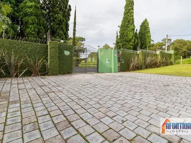 Casa com 11000m² 5 quartos e 6 banheiros, à venda, no bairro São Braz em Curitiba
