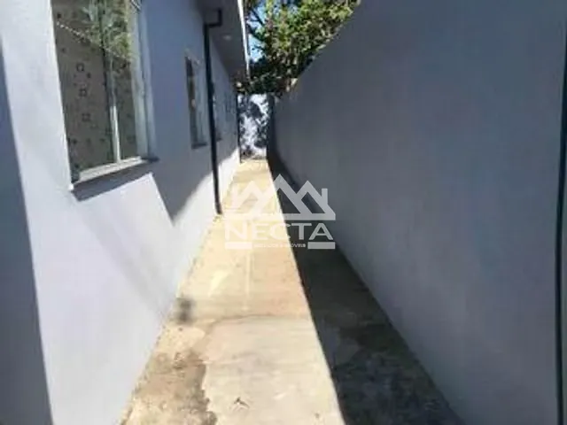 Casa com 60m² 2 quartos e 2 banheiros, à venda, no bairro Golfinhos em Caraguatatuba