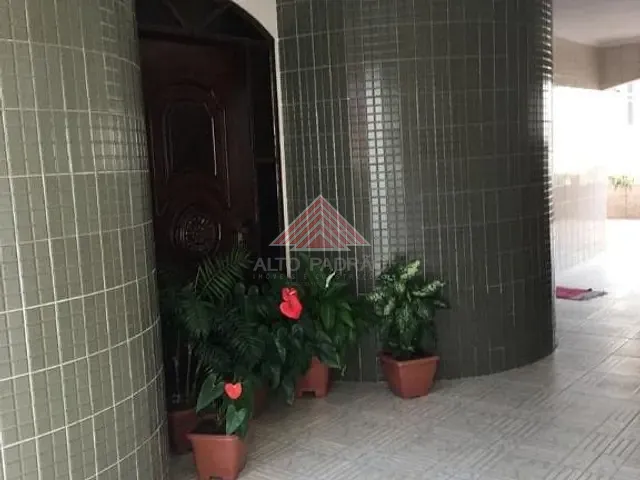 Casa com 400m² 4 quartos e 2 banheiros, à venda, no bairro Vila Ana Maria em Mauá