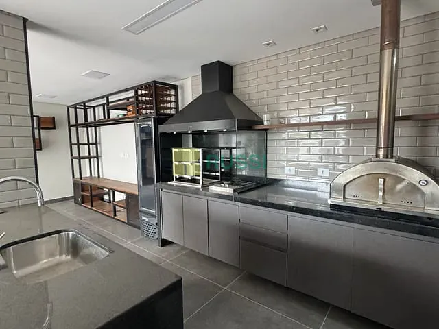 Casa com 306m² 4 quartos e 5 banheiros, à venda, no bairro Urbanova em São José dos Campos
