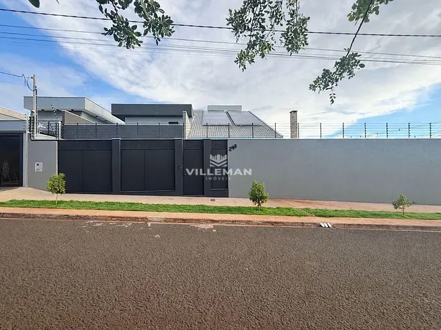 Casa com 405m² 3 quartos e 4 banheiros, à venda, no bairro Jardim Munique em Maringá