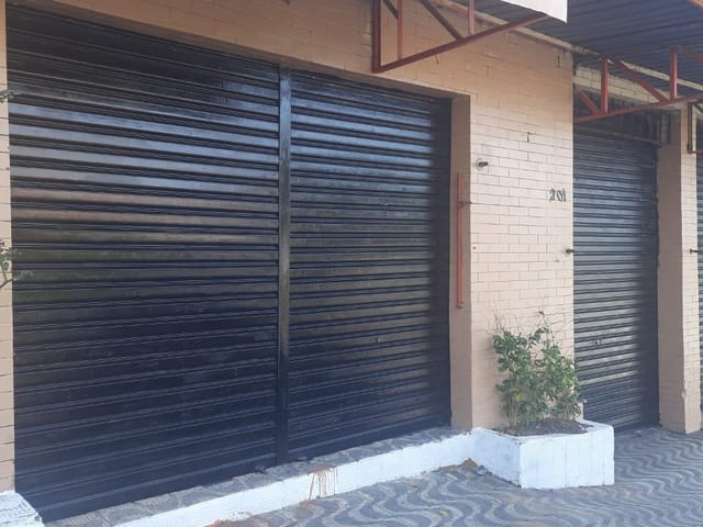 Casa com 320m² 4 quartos e 5 banheiros, à venda, no bairro Parque João Ramalho em Santo André