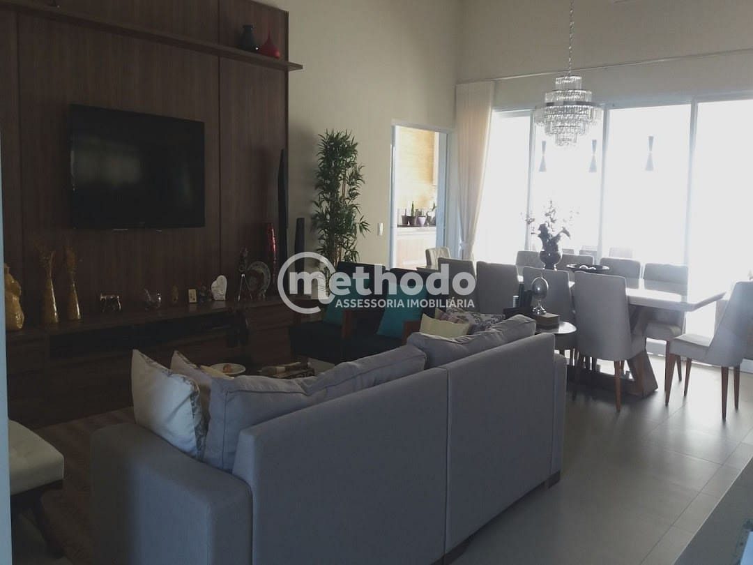 Casa, 3 quartos, 233 m² - Foto 4