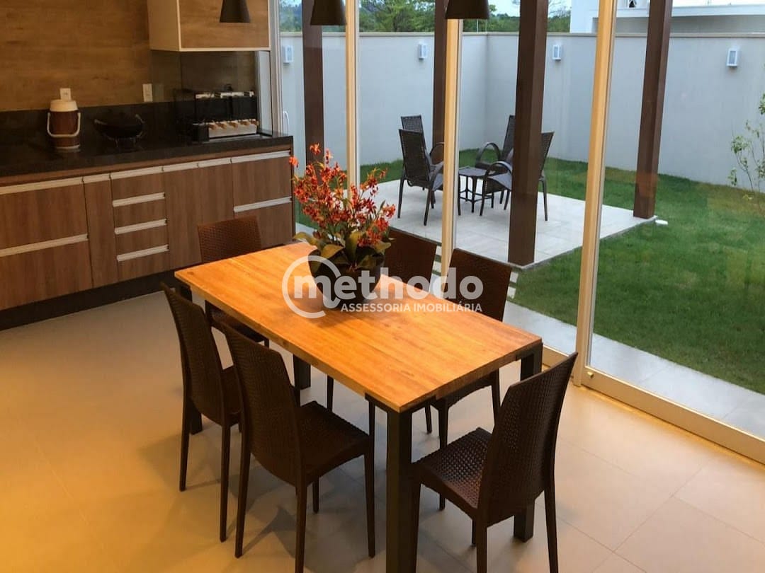 Casa, 3 quartos, 233 m² - Foto 8