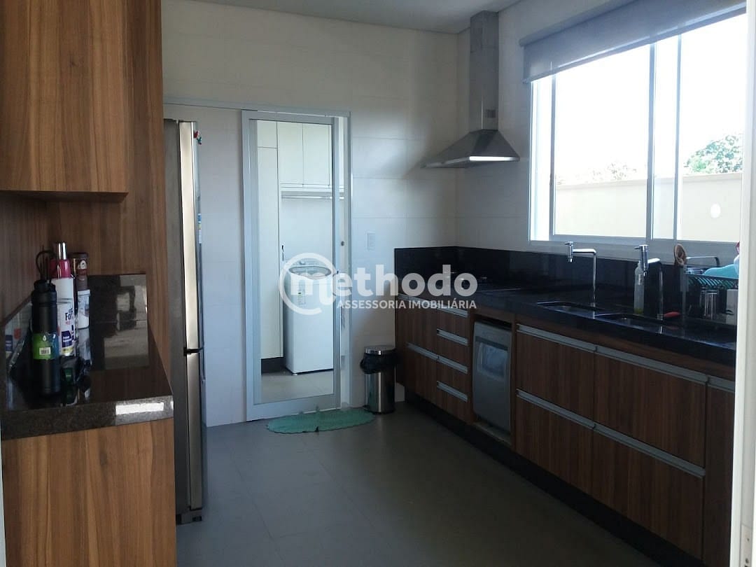 Casa, 3 quartos, 233 m² - Foto 20