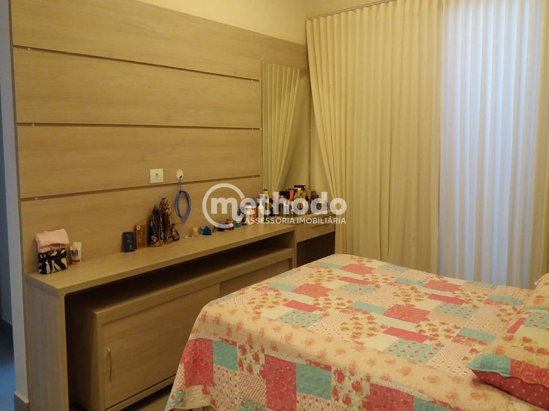 Casa, 3 quartos, 233 m² - Foto 27