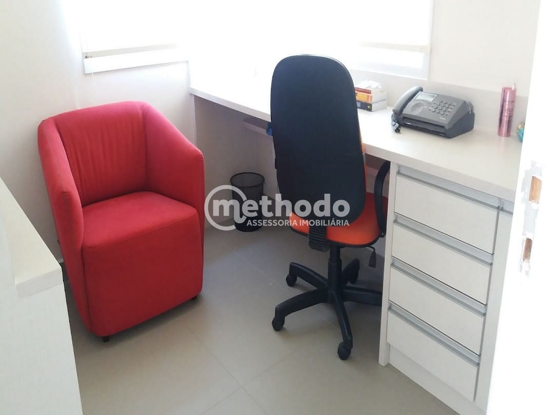 Casa, 3 quartos, 233 m² - Foto 17