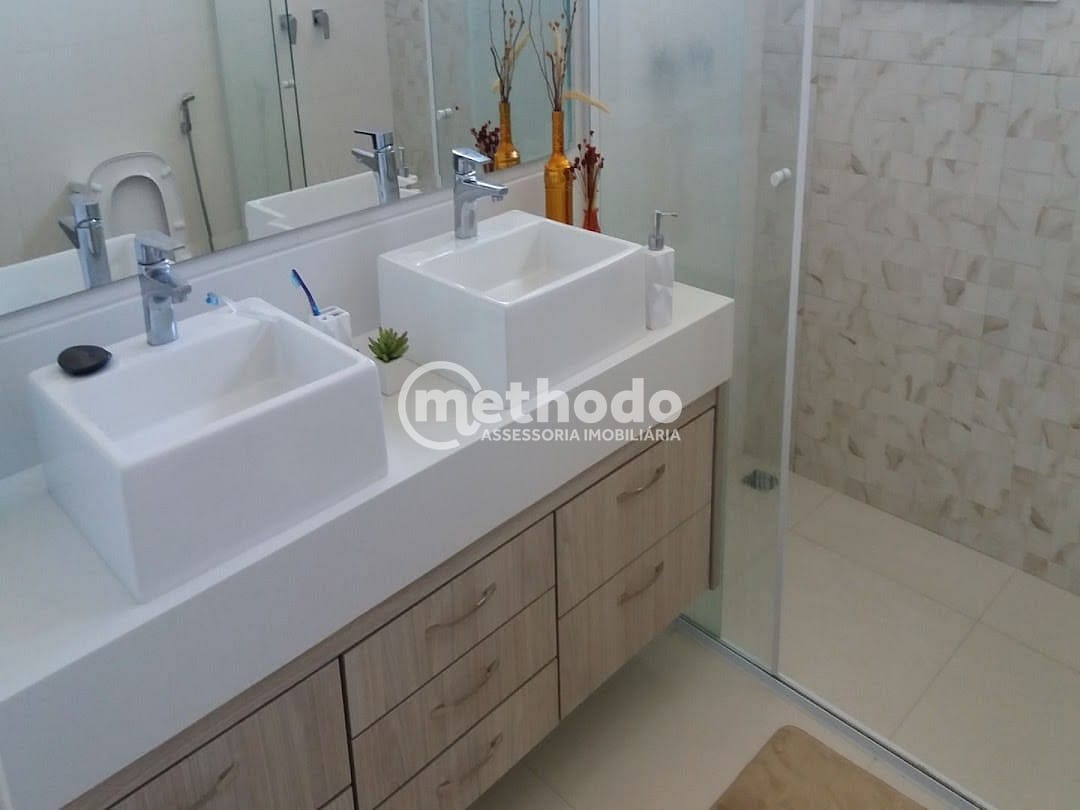 Casa, 3 quartos, 233 m² - Foto 30