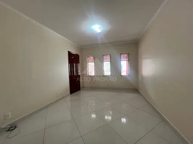 Casa com 238m² 2 quartos e 1 banheiro, à venda, no bairro Vila Guarani em Mauá