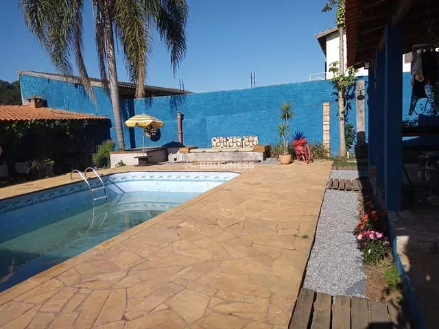 Casa com 500m² 3 quartos e 3 banheiros, à venda, no bairro Chácara Belverde em Vargem Grande Paulista