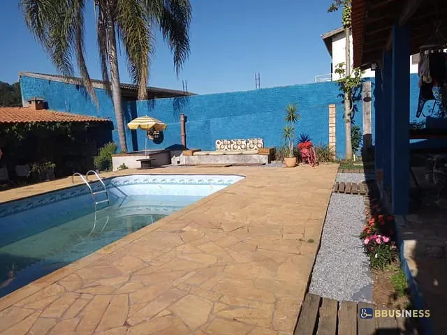 Casa com 500m² 3 quartos e 3 banheiros, à venda, no bairro Chácara Belverde em Vargem Grande Paulista