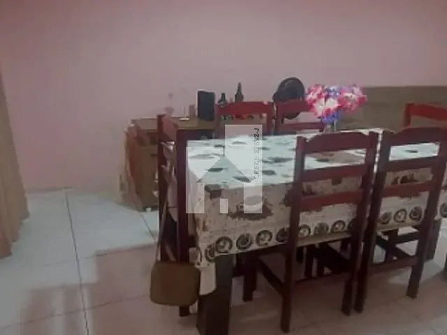 Casa com 150m² 3 quartos e 2 banheiros, à venda, no bairro Medeiros em Jundiaí