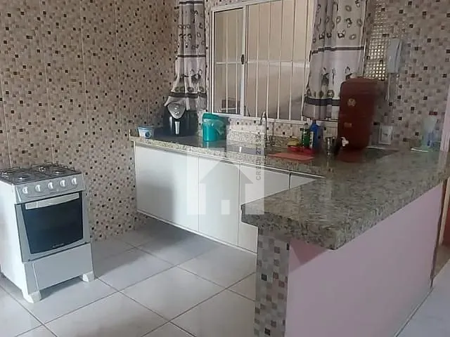 Casa com 150m² 3 quartos e 2 banheiros, à venda, no bairro Medeiros em Jundiaí