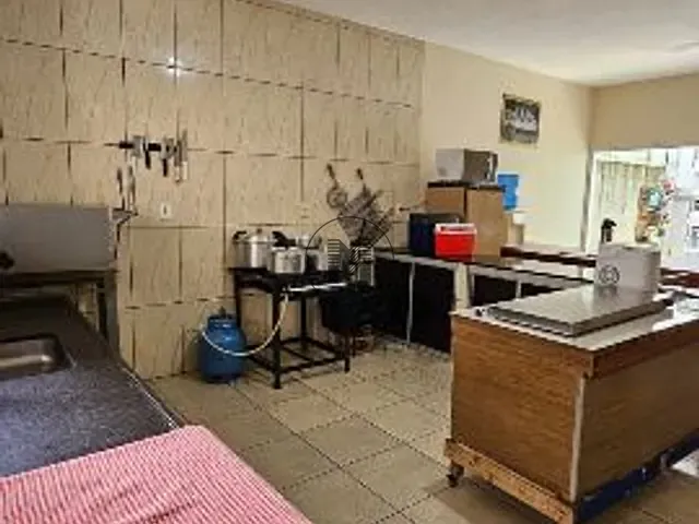 Casa com 150m² 3 quartos e 2 banheiros, à venda, no bairro Parque Residencial Itaguassu em Aparecida