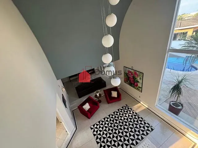 Casa com 1257m² 7 quartos e 9 banheiros, à venda ou para alugar, no bairro Condomínio Village Taubaté em Taubaté