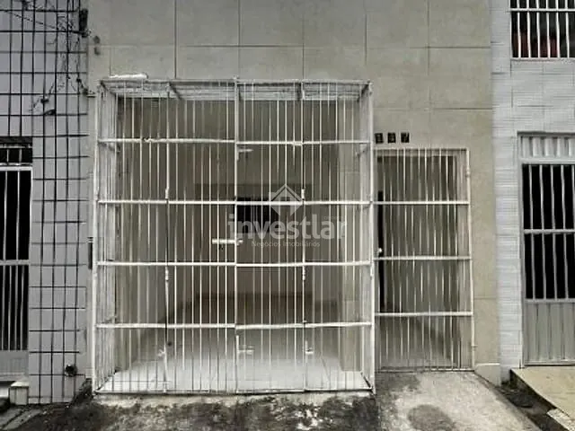 Casa com 212m² 2 quartos e 1 banheiro, à venda, no bairro Centro em Campina Grande