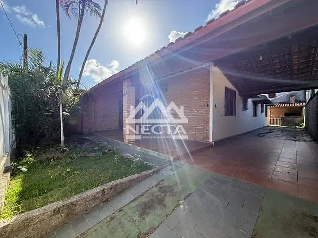 Casa com 235m² 3 quartos e 2 banheiros, à venda, no bairro Caputera em Caraguatatuba