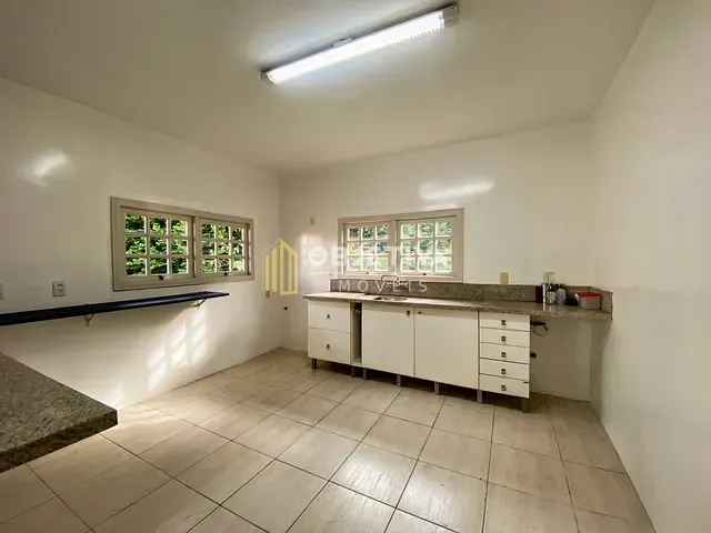 Casa 3 quartos e 3 banheiros, para alugar, no bairro Jardim Mauá em Novo Hamburgo