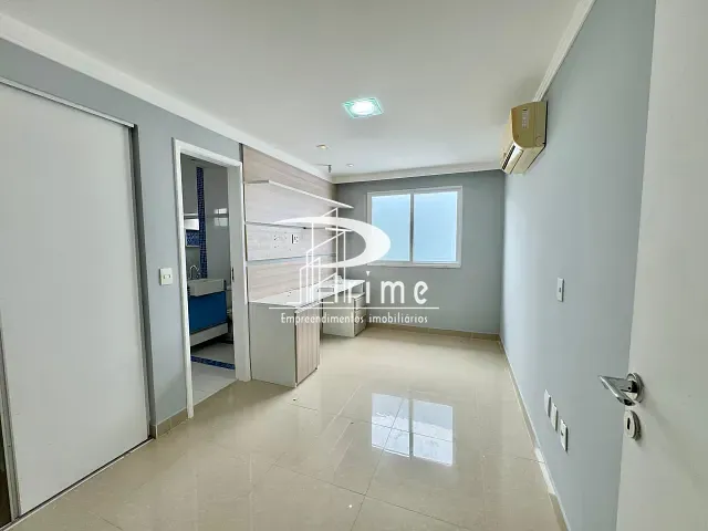 Casa com 225m² 3 quartos e 5 banheiros, para alugar, no bairro Camboinhas em Niterói