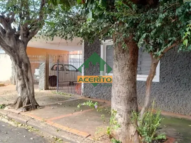 Casa com 154m² 3 quartos e 1 banheiro, à venda, no bairro Vila Bandeirantes em Araçatuba