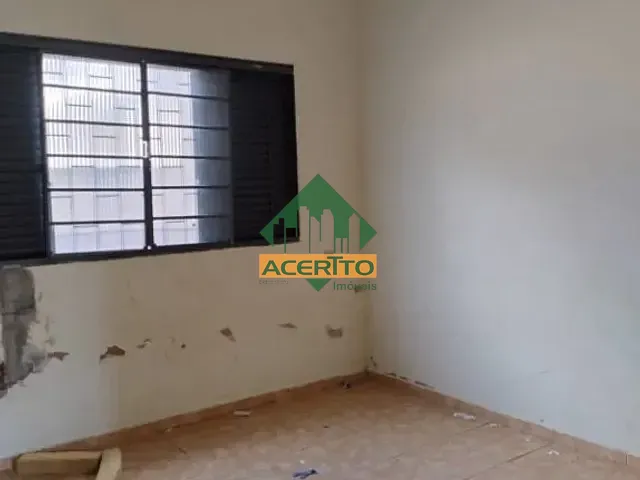 Casa com 154m² 3 quartos e 1 banheiro, à venda, no bairro Vila Bandeirantes em Araçatuba