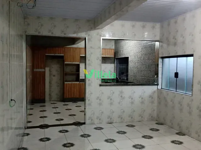 Casa com 125m² 1 quarto e 1 banheiro, à venda, no bairro Jardim Ipê em Itaquaquecetuba