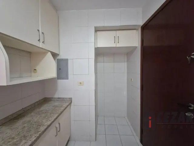 Casa para alugar, no bairro Bairro Alto em Curitiba