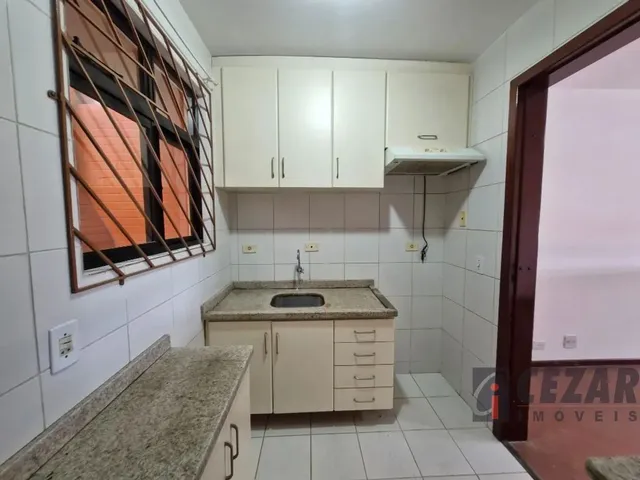 Casa para alugar, no bairro Bairro Alto em Curitiba