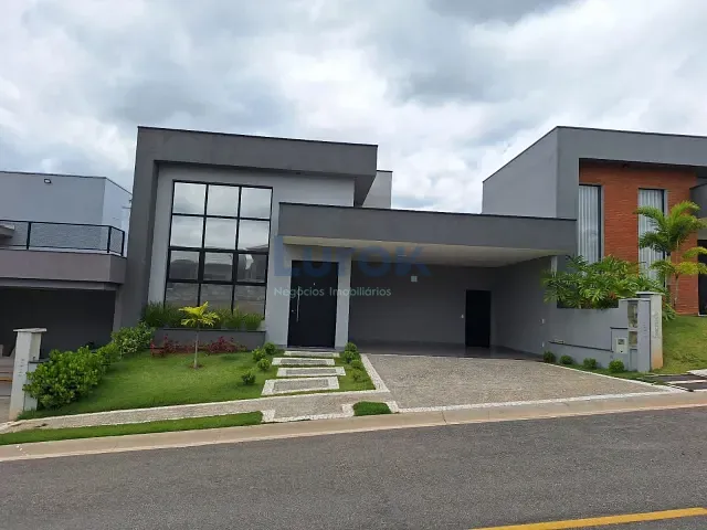 Casa com 312m² 3 quartos e 4 banheiros, à venda ou para alugar, no bairro Condomínio Residencial Colline Di Parma em Valinhos
