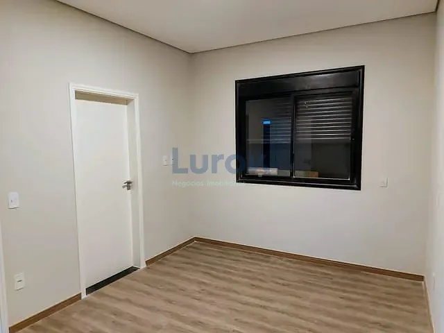 Casa com 312m² 3 quartos e 4 banheiros, à venda, no bairro Condomínio Residencial Colline Di Parma em Valinhos