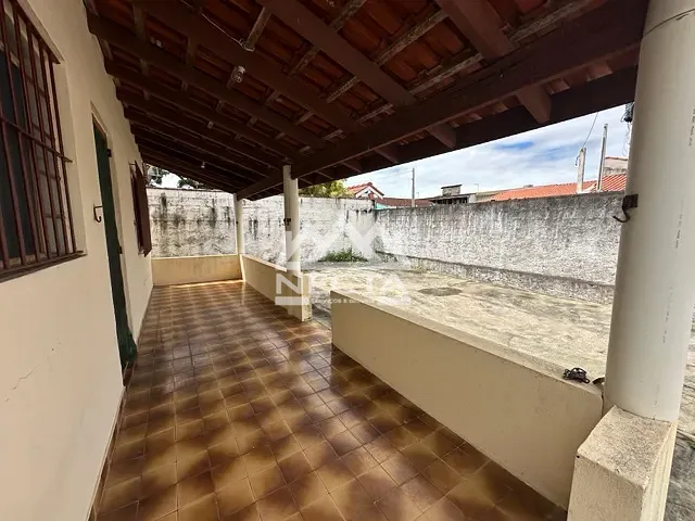 Casa com 360m² 3 quartos e 3 banheiros, à venda, no bairro Poiares em Caraguatatuba